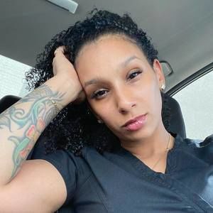 Meet your Posher, Liza